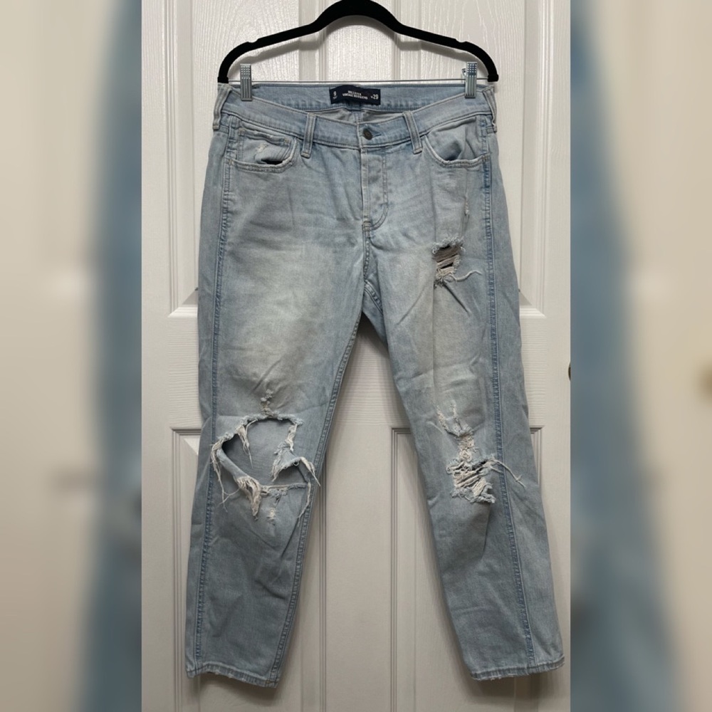 Light Wash Distressed Hollister Vintage Boyfriend Jeans